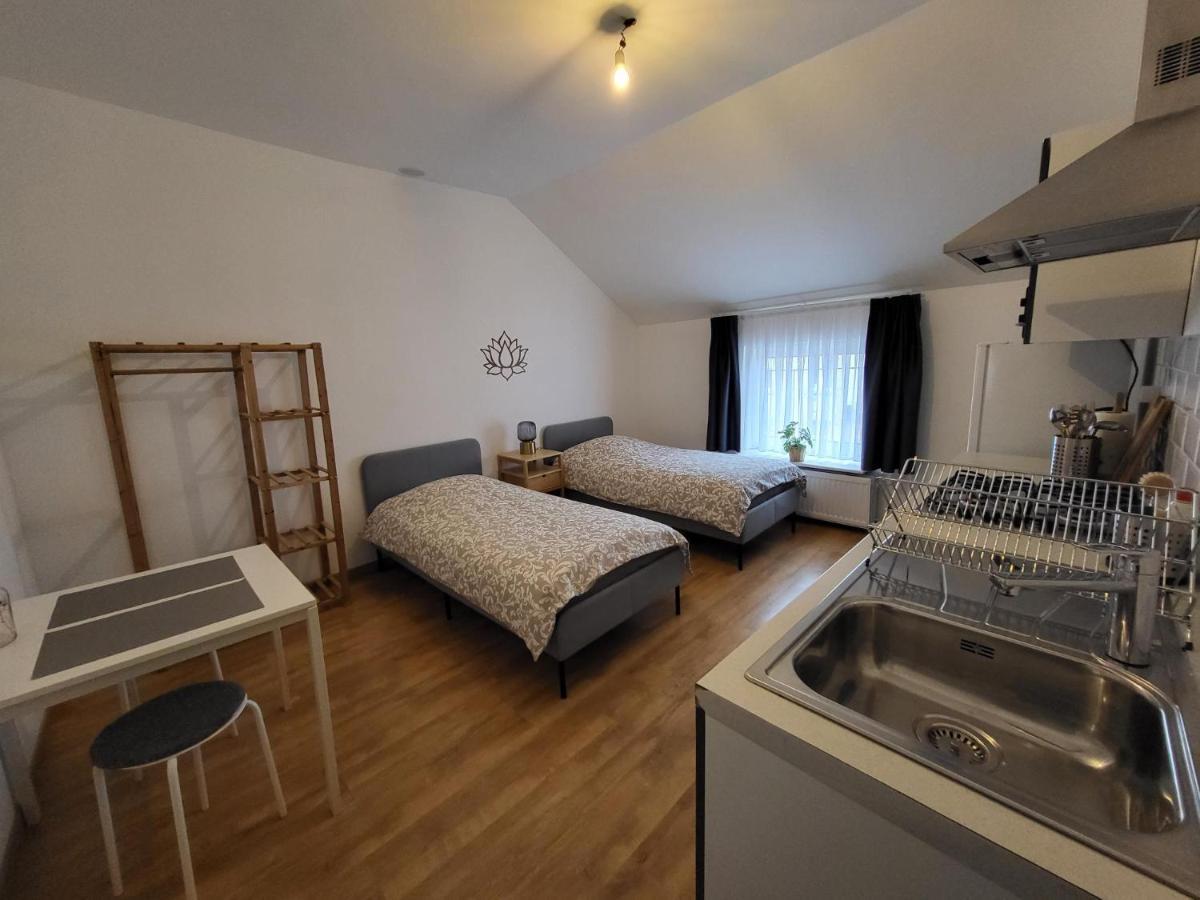 Charmante maison idéalement située Etterbeek Extérieur photo