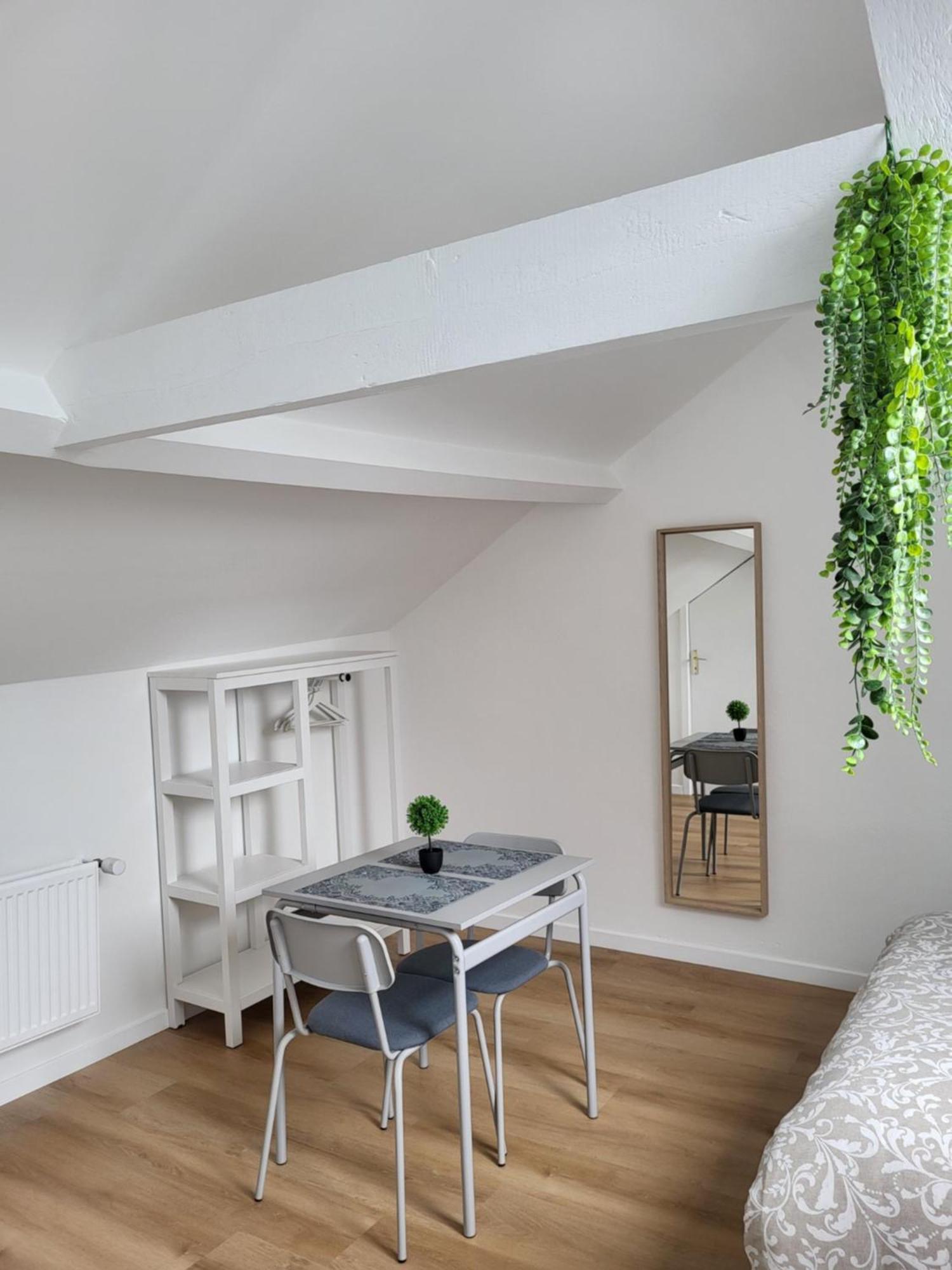 Charmante maison idéalement située Etterbeek Extérieur photo