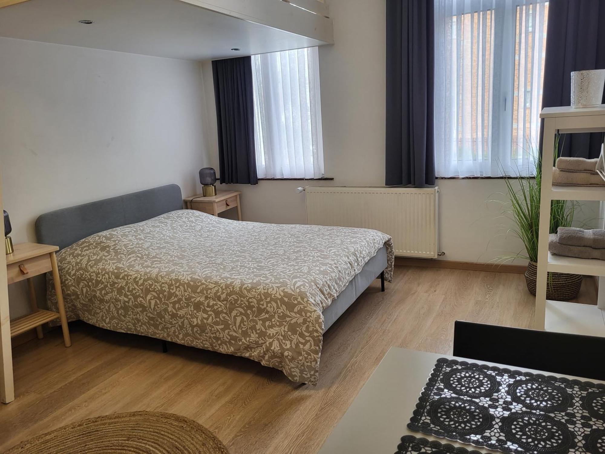 Charmante maison idéalement située Etterbeek Chambre photo