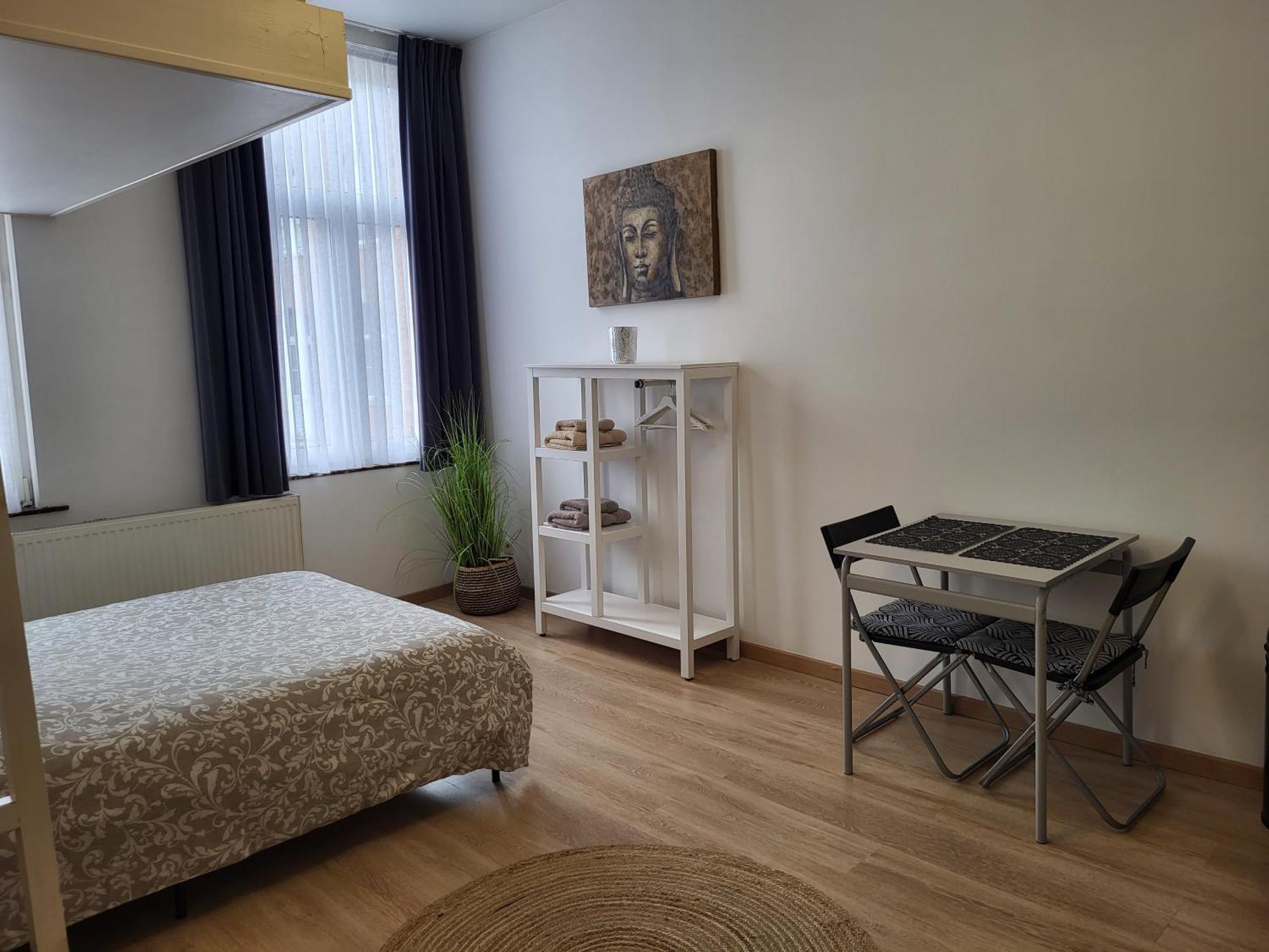 Charmante maison idéalement située Etterbeek Chambre photo